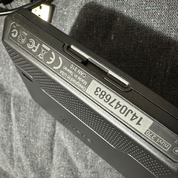 Garmin nüvi 270 GPS Navigator with Charger – As Is - Picture 14 of 17